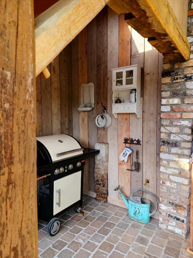 Gastenkamer Klein Geluk บรูจส์ ภายนอก รูปภาพ